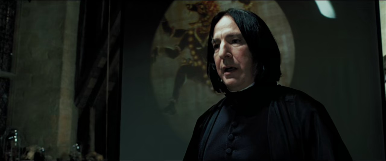 Harry Potter and the Prisoner of Azkaban (2004) BluRay Hindi + English 720p 10bit HEVC DDP 5.1 ESub.mkv.0002